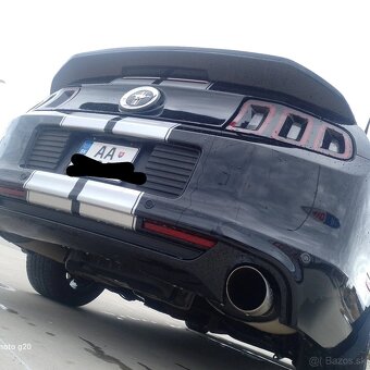 Ford Mustang - 6