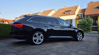 Škoda Superb Combi 2.0 TDI SCR Style DSG - 6