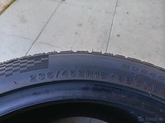 celoročne pneu 235/45 R18 - 6