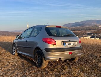 Peugeot 206 – 1.4 benzín (55 kW) - 6