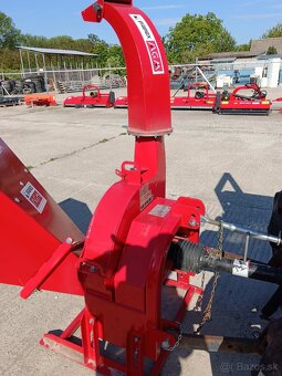 Drvič konárov na traktor - 6