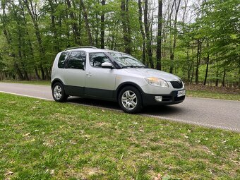 Skoda Roomster Scout - 6