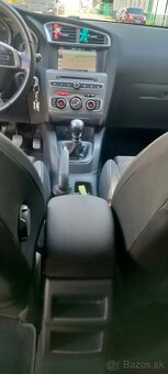 Predám Citroen C4 hatchback r.v.2015 - 6
