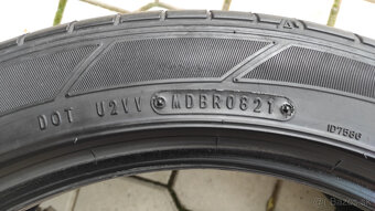 Predám 4ks DUNLOP SPORT MAXX Letné pneu 235/45 R18 94Y - 6
