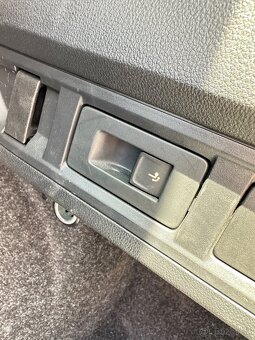 Škoda Octavia 4 Combi Ambition, LED, ťažné, 2022 - 6