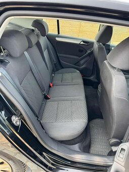 VW Golf 1.2 TSI 63kW - 6