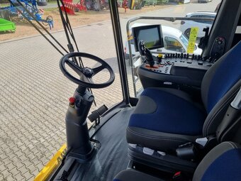 Kombajn NEW HOLLAND CX 8.70 - 6