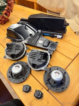 Predám komplet repro JBL Peugeot 207 RC - 6