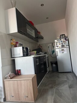 Priestranný 2-izbový byt po kompletnej rekonštrukcii - 6