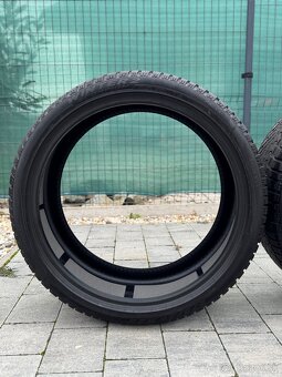 Pirelli Scorpion winter 2 275/35 R22 Dot 2024 - 6