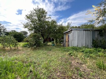 Pozemok na stavbu chatky s možnosťou zastavať až 96m2 - 6