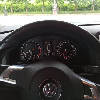 Volkswagen Scirocco - 6