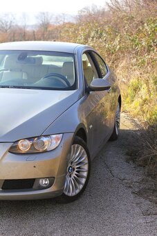BMW 320i Coupé E92 - 6