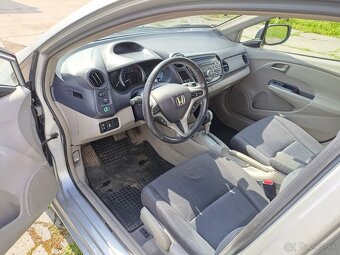 Honda insight - 6