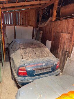Predám 2x Škoda octavia 1 - 6