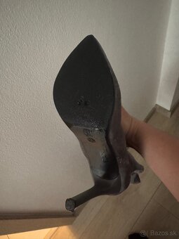 Dámske sivé čižmy nad kolena - 6