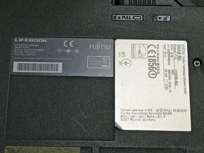 Fujitsu LIFEBOOK A532 - dohoda možná - 6
