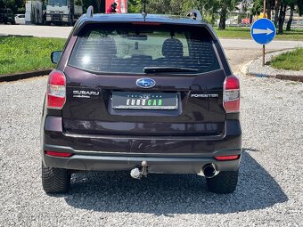 Subaru Forester 2.0i Comfort CVT - 6