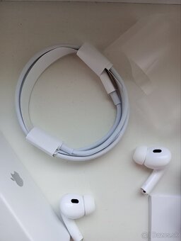 Apple AirPods pro 2 gen - 6