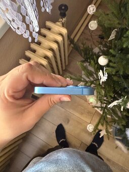 iPhone 13 128gb modrý - 6