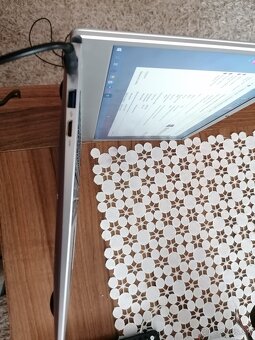 Predám Notebook umax visionbook 14wi-s. - 6