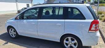 Zafira B 1.8 16V Elegance 2014, 7miest - 6
