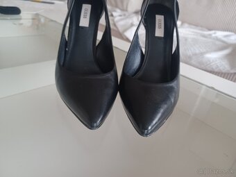 Guess lodicky - 6