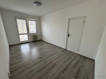 Ponúkam na prenájom 3-izbový byt s loggiou - 6