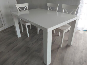 Jedálensky stôl pre 6 osôb - 6