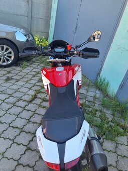 Ducati Hypermotard 939 SP - 6
