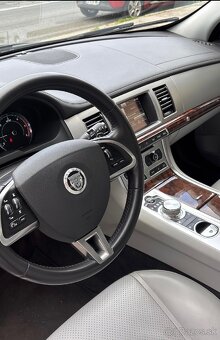 Jaguar xf 3.0d v6 diesel 177kw,znížená cena do konca mesiaca - 6