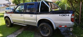 Predám Ford Ranger 2,5TD 4x4 Dobule Cab - 6