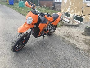Ktm sm 950 - 6