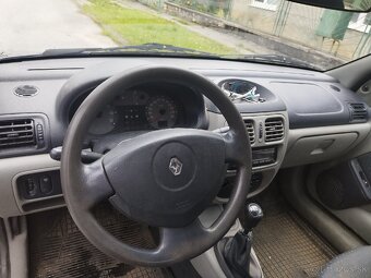Renault Thalia 1.4 - 6