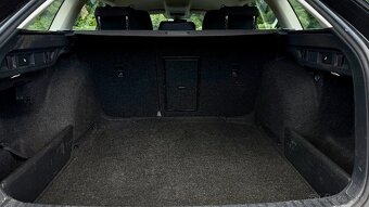Škoda Octavia Combi 2.0 TDI SCR DSG STYLE HEAD-UP VIRTUAL - 6