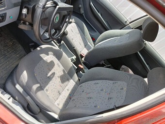 Škoda Fabia I. 1.4 MPI 44kW, kód motoru AZE - 6