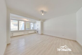 DO DOMČEKA | Bývanie s veľkorysým priestorom a vlastnou gará - 6