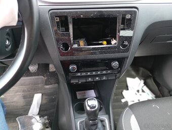škoda rapid 1,0 TSi,81kw,6 rychl. - 6