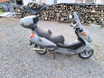 Honda 125 - 6