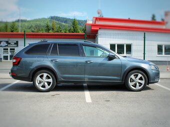 Škoda Octavia Combi 2.0 TDI Scout DSG 4x4 - 6