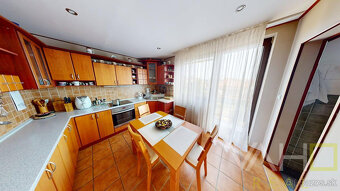Rodinný dom Spiegelsalle II, pozemok 641m2, 2 samostatné byt - 6