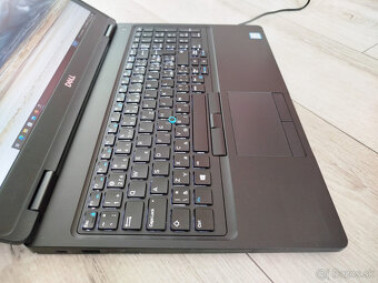 notebook Dell 5590 - Core i5-7300u, 16GB, 256GB SSD, Win 10 - 6