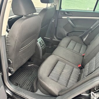 Škoda Octavia 2 1.6tdi - 6