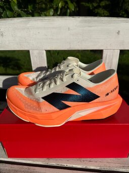 Bezecke tenisky New Balance Rebel - 6