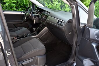 Volkswagen Touran 2.0 TDI ADAPTÍVNY TEMPOMAT, KAMERA - 6