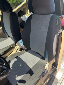 Nissan Terrano 2 - 6