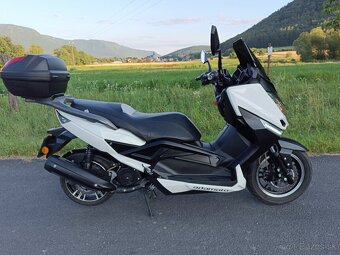 ADAMOTO MAXI T9 125cm3 - 6