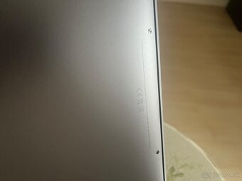 MacBook Air - 6