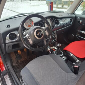 MINI COOPER 1.6 Benzin 85kW - 6