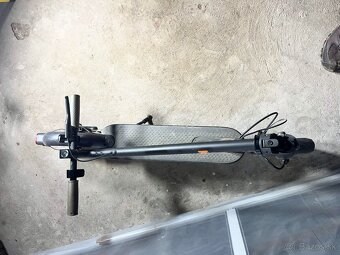 Elektrická kolobežka Xiaomi Mi Scooter - 6